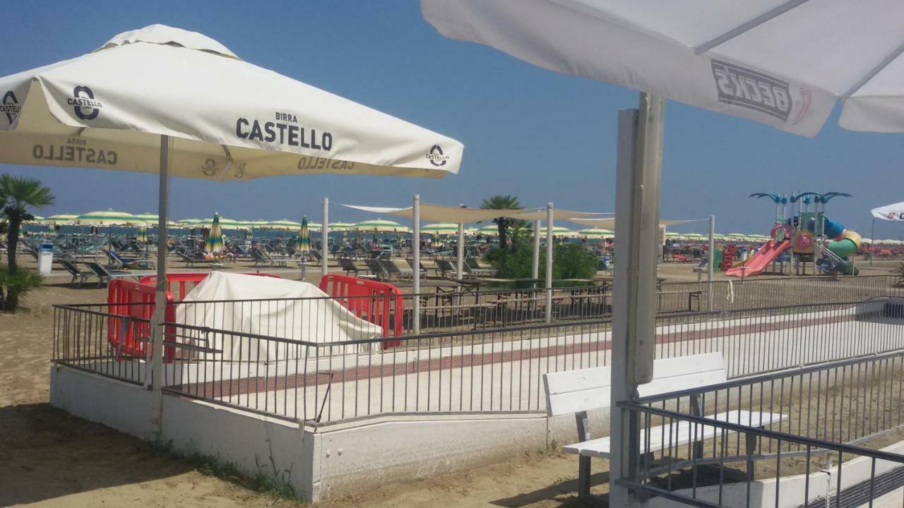 Domus Maris Viserba, Spiagge E Centro A 100 Mt, Promo Maggio Fiera Macfrut, Fieravicola, Expo Dental, Meeting Rimini Exterior foto